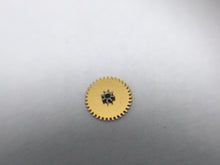 Load image into Gallery viewer, Tag Heuer caliber 6 (ETA 2895-2) intermediate ratchet wheel part 417