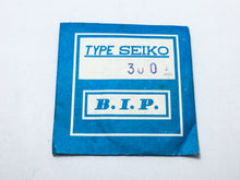 Load image into Gallery viewer, New Seiko Watch Glass B.I.P. 300 mm
