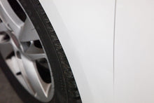 Load image into Gallery viewer, QUIXX Dent Repair Kit Bridge Puller + Glue Gun Removes Dents No Paint Damage, All Inclusive Kit, ref. 10204