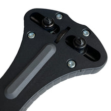 Load image into Gallery viewer, Bergeon 2819-Mini keys to open waterproof watches 18 to 62 mm