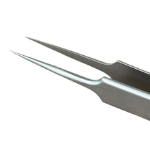 Load image into Gallery viewer, Bergeon 7026-5 precision tweezers in steel for watchmaker's and jewellers, length 110 mm
