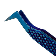 Load image into Gallery viewer, Buzzufy C15 curved blue tweezer, non-magnetic for watchmakers and jewellers, 110mm