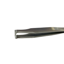 Load image into Gallery viewer, Dumont carbon steel tweezer type 15A, for cutting hairsprings 115 mm