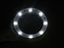 Load image into Gallery viewer, Reading Magnifier, 4x Magnification, 8 LED + UV Light, 60 mm Lens, White, Ref. 09064