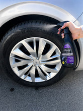 Load image into Gallery viewer, Hagerty Tyre & Plastic Care Spray, 500 ml