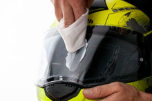 Load image into Gallery viewer, QUIXX Acrylic Scratch Remover, Scratch & Scuff Remover for Acrylic & Plexiglass Surfaces on Cars, Motorcycles, Boats, Caravans & Household Items, ref. 10003, Made in Germany,