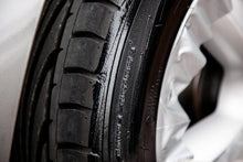 Load image into Gallery viewer, QUIXX Black Tyre Colour, Tire Restorer Deep Black 2-Step Kit, ref. 10192