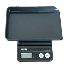 Load image into Gallery viewer, Tanita 1475T pocket scale up to 1200 g