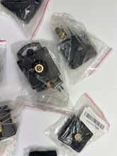 Load image into Gallery viewer, Mixed UTS Quartz Clock Movements 10 Pack Junghans 817 W838 Sold as is