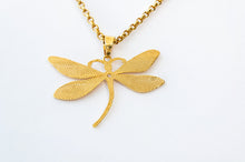 Load image into Gallery viewer, Charme Dragonfly Pendant 14k Solid Gold with necklace jewelry for ladies
