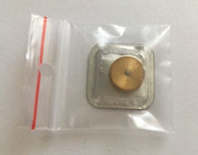 Load image into Gallery viewer, Rolex 1530 barrel wheel with arbor part 7827
