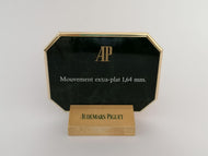 Vintage Audemars Piguet watch ads display extra plat