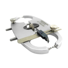 Load image into Gallery viewer, Bergeon 1883-04 Poising &amp; Truing Caliper Tool
