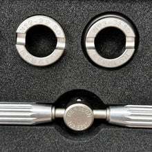 Load image into Gallery viewer, Bergeon 5537 waterproof &amp; grooved watch case opener closing tool (Rolex, Tudor)
