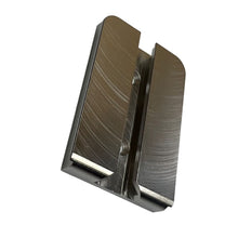 Load image into Gallery viewer, Bergeon 2021-A Fixing Plate for Bench Vice No. 2021
