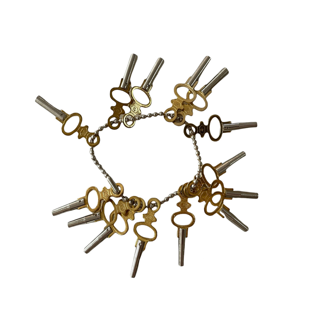 Lot of 14 pocket watch keys nickel-plated 1.05 – 1.80 mm