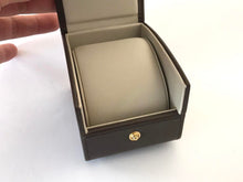 Load image into Gallery viewer, Baume Mercier leather travel watch case
