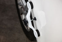 Load image into Gallery viewer, QUIXX Dent Repair Kit Bridge Puller + Glue Gun Removes Dents No Paint Damage, All Inclusive Kit, ref. 10204
