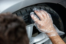 Load image into Gallery viewer, QUIXX Black Tyre Colour, Tire Restorer Deep Black 2-Step Kit, ref. 10192
