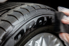 Load image into Gallery viewer, QUIXX Black Tyre Colour, Tire Restorer Deep Black 2-Step Kit, ref. 10192
