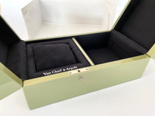 Load image into Gallery viewer, Van Cleef &amp; Arpels rare big watch box

