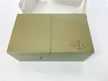 Load image into Gallery viewer, Van Cleef &amp; Arpels rare big watch box
