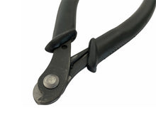 Load image into Gallery viewer, Boley hard wire cutter plier for jewellery wires 135 mm

